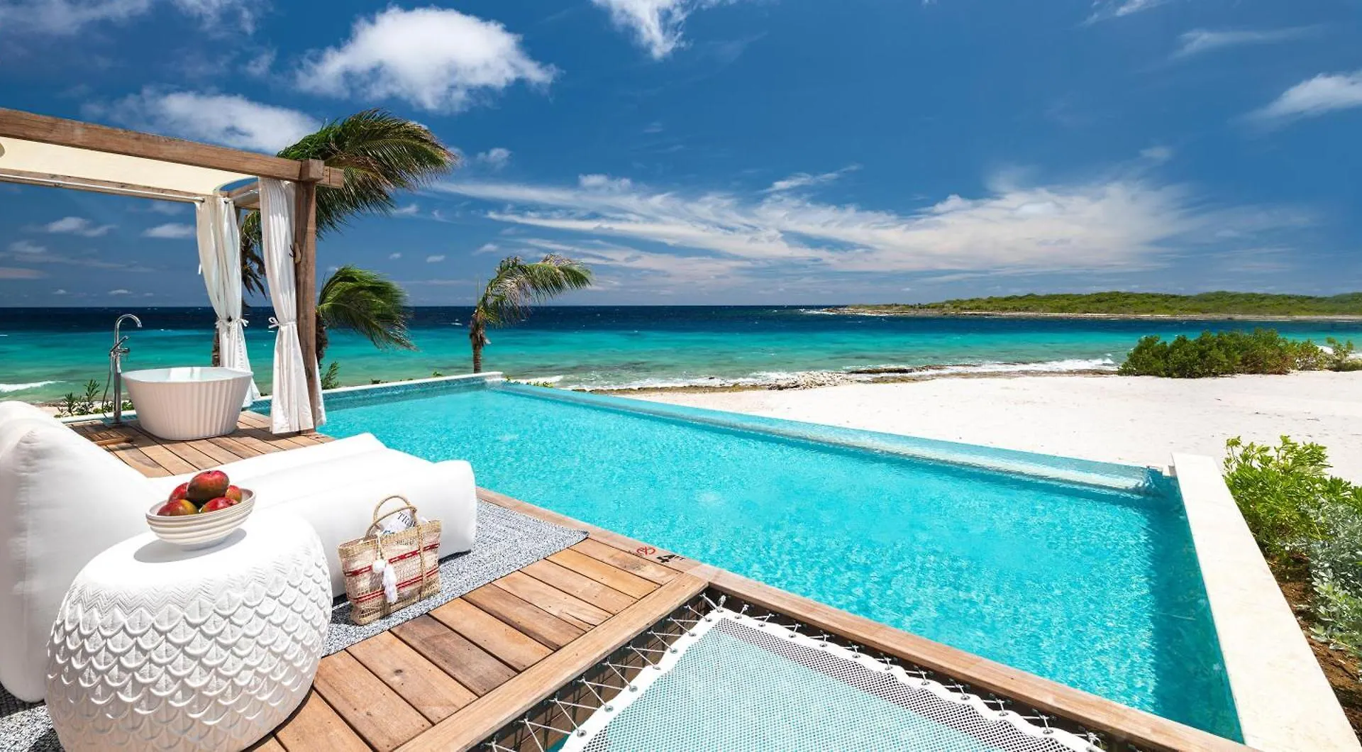 ***** Resort Sandals Royal Curacao All Inclusive Couples Only Newport Curaçao